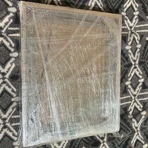 Wood frame with bar wire inlay